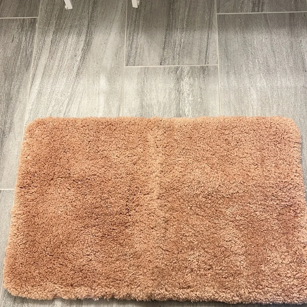 Brand new, never used Pink Bathroom Mats